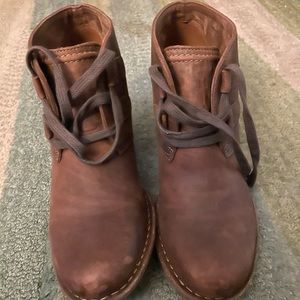 Brown ankle boots - Clark’s